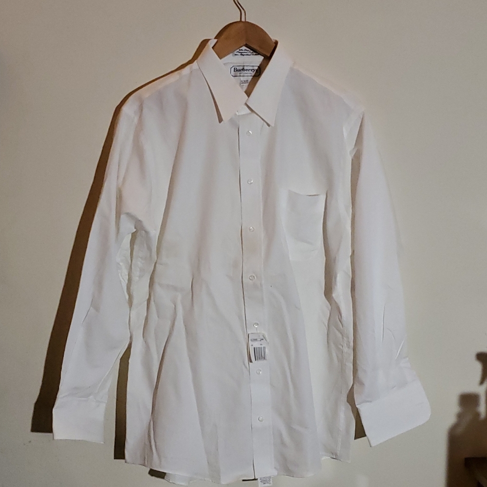 Vintage 80s Burberrys of london White button shirt